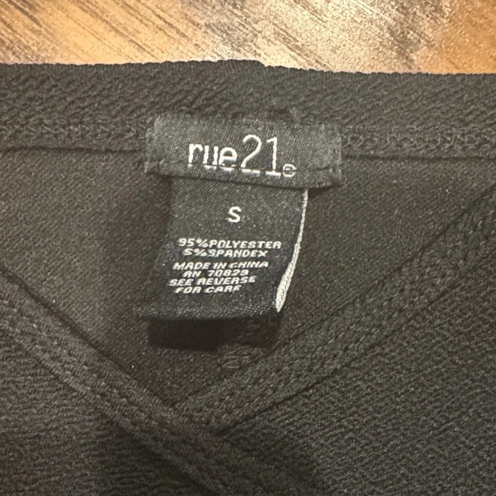 Rue21 Black and White Asymmetrical Dress - Picture 3 of 3